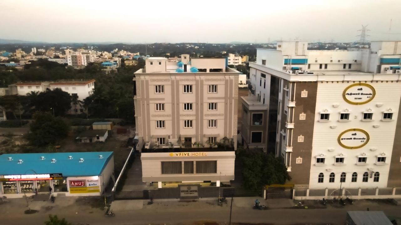 V Five Hotel Singapperumalkovil Exterior foto